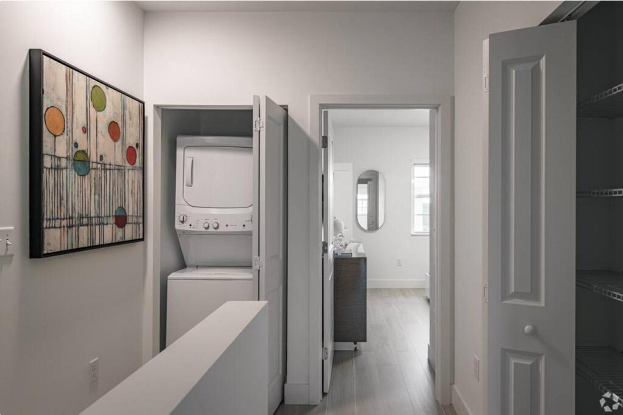 Dahlia - The Designer Townhome 레이크워쓰 외부 사진