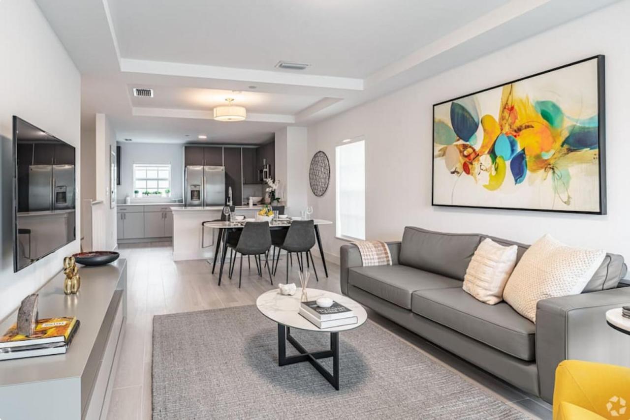 Dahlia - The Designer Townhome 레이크워쓰 외부 사진