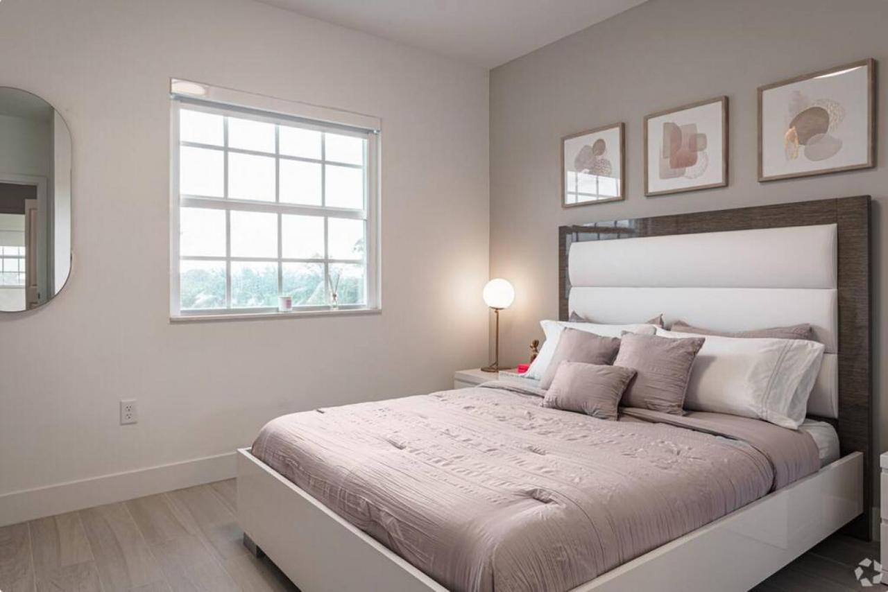 Dahlia - The Designer Townhome 레이크워쓰 외부 사진